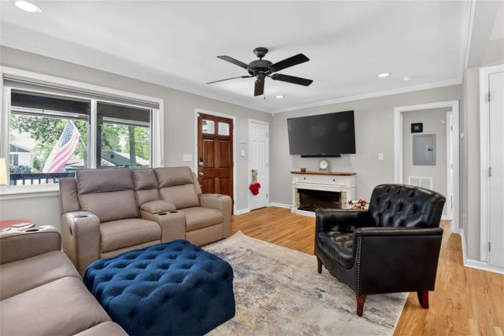 2 bedroom, 1 bathroom, 864 sq ft single family residence for sale at 823 Frances Drive, Smyrna, GA 30080 — photo 10