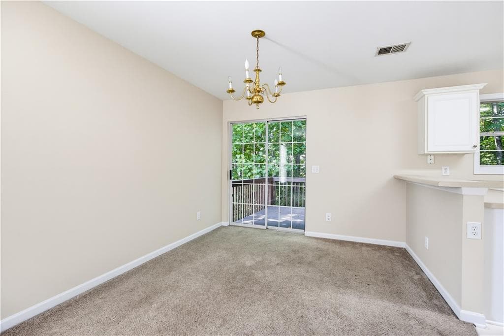 3 bedroom, 3 bathroom, 1,466 sq ft single family residence for rent at 181 Stoneforest Drive, Woodstock, GA 30189 for $2,200 a month — photo 8