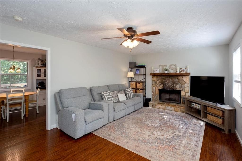 3 bedroom, 2 bathroom, 1,384 sq ft single family residence for sale at 2430 Trenton Drive, Canton, GA 30115 — photo 2