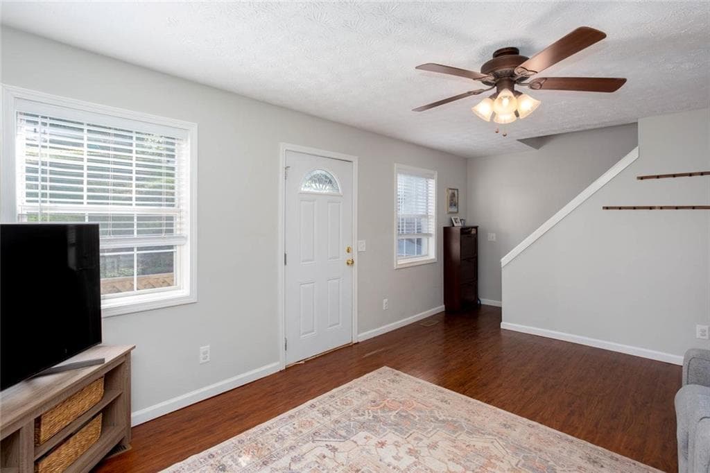 3 bedroom, 2 bathroom, 1,384 sq ft single family residence for sale at 2430 Trenton Drive, Canton, GA 30115 — photo 3
