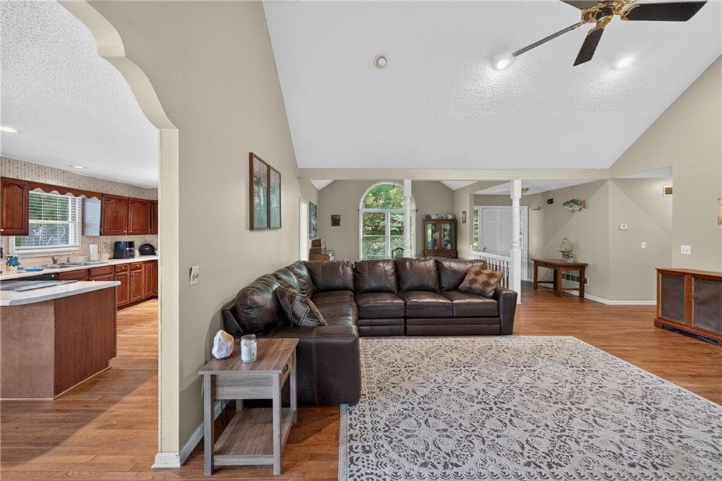 3 bedroom, 2 bathroom, 1,189 sq ft single family residence for sale at 328 Braly Path, Dallas, GA 30132 — photo 6