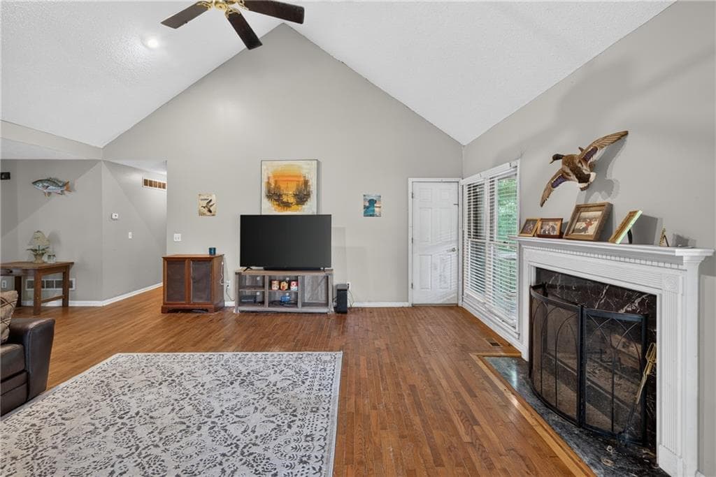 3 bedroom, 2 bathroom, 1,189 sq ft single family residence for sale at 328 Braly Path, Dallas, GA 30132 — photo 7