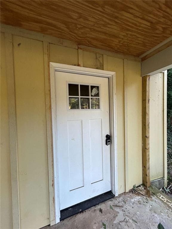 3 bedroom, 2 bathroom, 1,407 sq ft single family residence for sale at 4592 Ruby Road, Stone Mountain, GA 30083 — photo 3