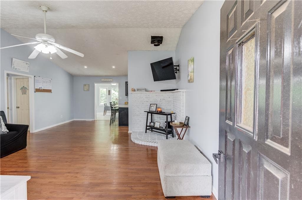 3 bedroom, 3 bathroom, 1,588 sq ft single family residence for sale at 3305 Ladd Drive, Gainesville, GA 30506 — photo 6