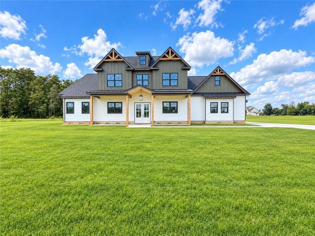 5 bedroom, 4 bathroom, 3,640 sq ft single family residence for sale at 121 Palisade Drive, Rydal, GA 30171