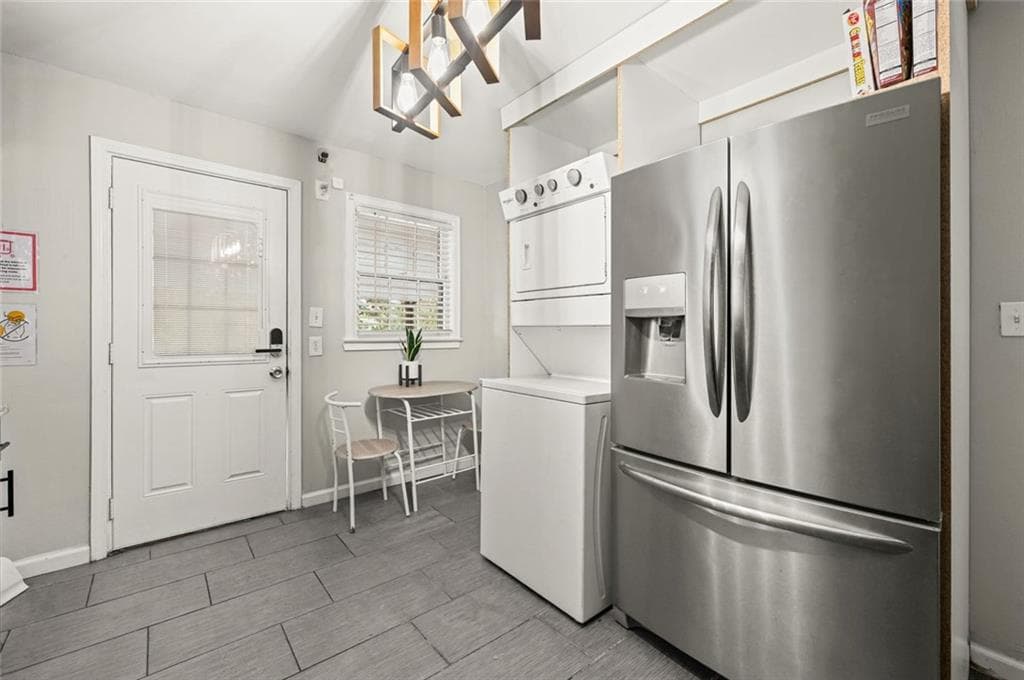 6 bedroom, 3 bathroom, 1,212 sq ft single family residence for sale at 1810 Sylvan Road, Atlanta, GA 30310 — photo 10