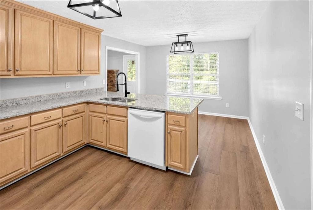 3 bedroom, 2 bathroom, 1,716 sq ft single family residence for sale at 250 Buddy Burt Road, Dawsonville, GA 30534 — photo 9
