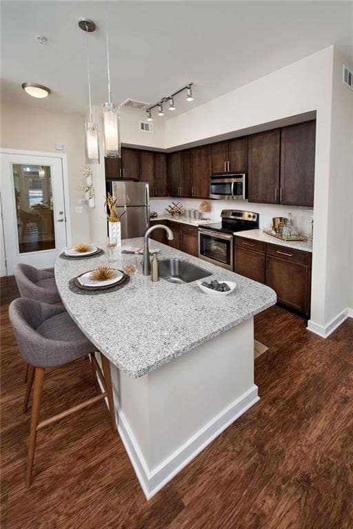 2 bedroom, 2 bathroom, 1,186 sq ft apartment for rent at 400 Belmont Place 2427, Smyrna, GA 30080 for $2,233 a month — photo 2