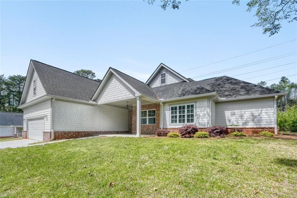 4 bedroom, 3 bathroom, 2,343 sq ft single family residence for rent at 740 Poplar Springs Road, Powder Springs, GA 30127 for $2,550 a month — photo 2