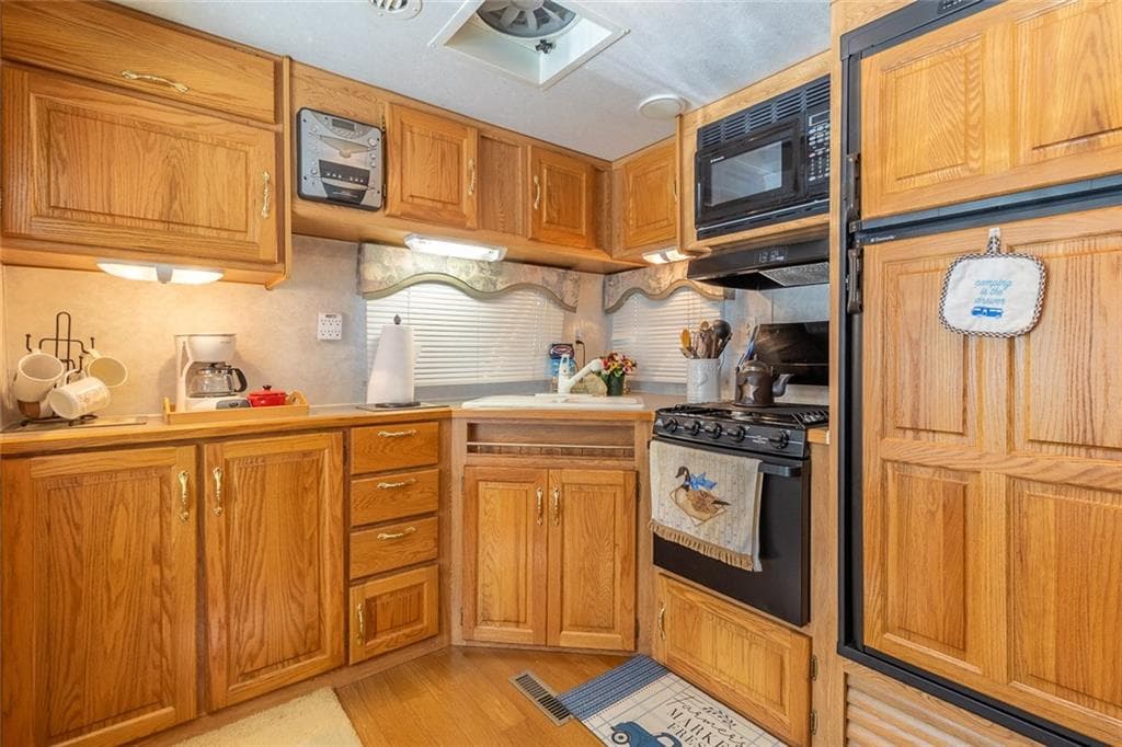other for sale at 66 Peaceful Loop, Chatsworth, GA 30705 — photo 5