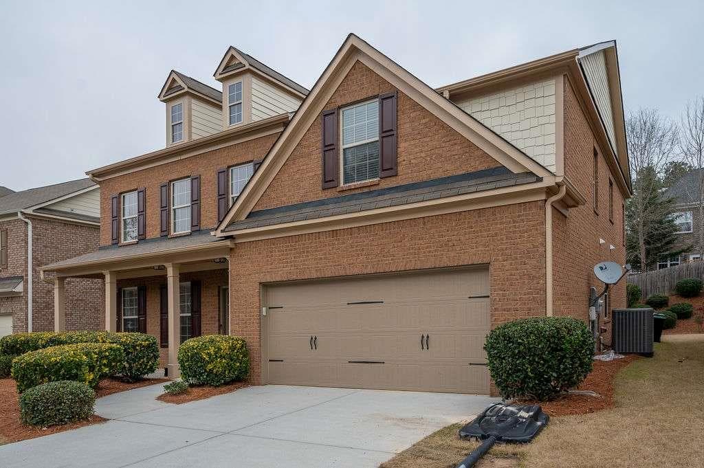5 bedroom, 3 bathroom single family residence for rent at 3325 Earhart Way, Buford, GA 30519 for $3,000 a month — photo 2