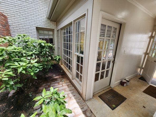 1 bedroom, 1 bathroom condominium for rent at 943 Barton Woods Road, Atlanta, GA 30307 for $995 a month — photo 2