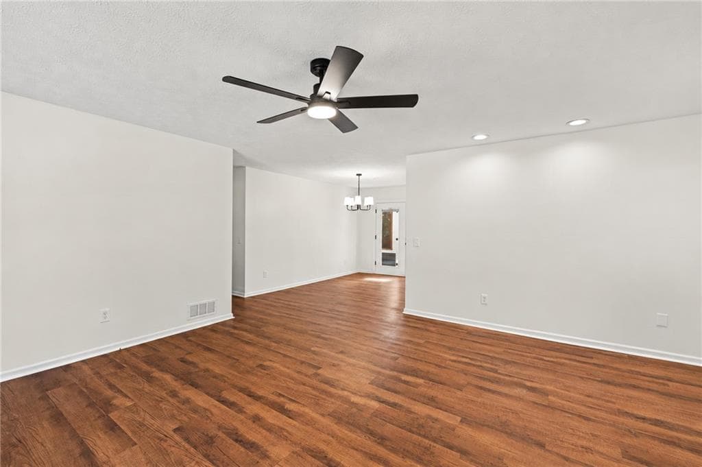 3 bedroom, 3 bathroom, 2,850 sq ft single family residence for sale at 2602 W Regal Court, Lawrenceville, GA 30044 — photo 8