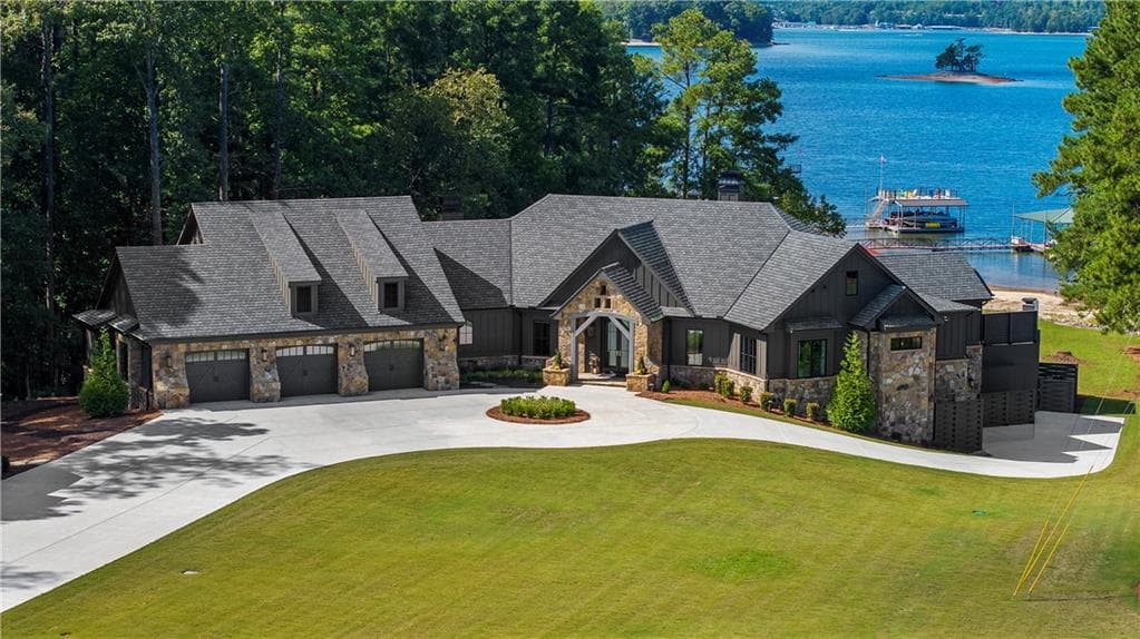 5 bedroom, 8 bathroom, 10,120 sq ft single family residence for sale at 6091 Jim Crow Road, Flowery Branch, GA 30542 — photo 2
