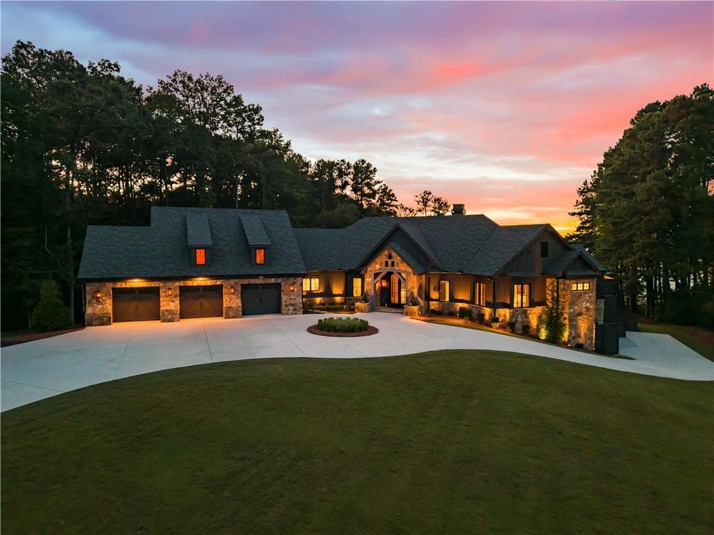 5 bedroom, 8 bathroom, 10,120 sq ft single family residence for sale at 6091 Jim Crow Road, Flowery Branch, GA 30542 — photo 6