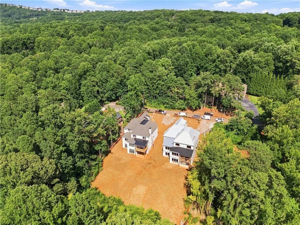5 bedroom, 4 bathroom, 4,544 sq ft single family residence for sale at 4051 Indian Town Road, Marietta, GA 30066 — photo 4