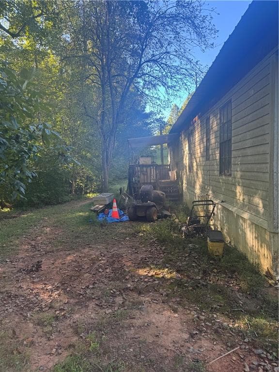 3 bedroom, 2 bathroom, 1,248 sq ft single family residence for sale at 2005 Seven Mile Hill Road, Dahlonega, GA 30533 — photo 5