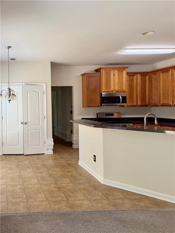 4 bedroom, 3 bathroom, 2,410 sq ft single family residence for rent at 165 Clairidge Circle, Hiram, GA 30141 for $2,400 a month — photo 6