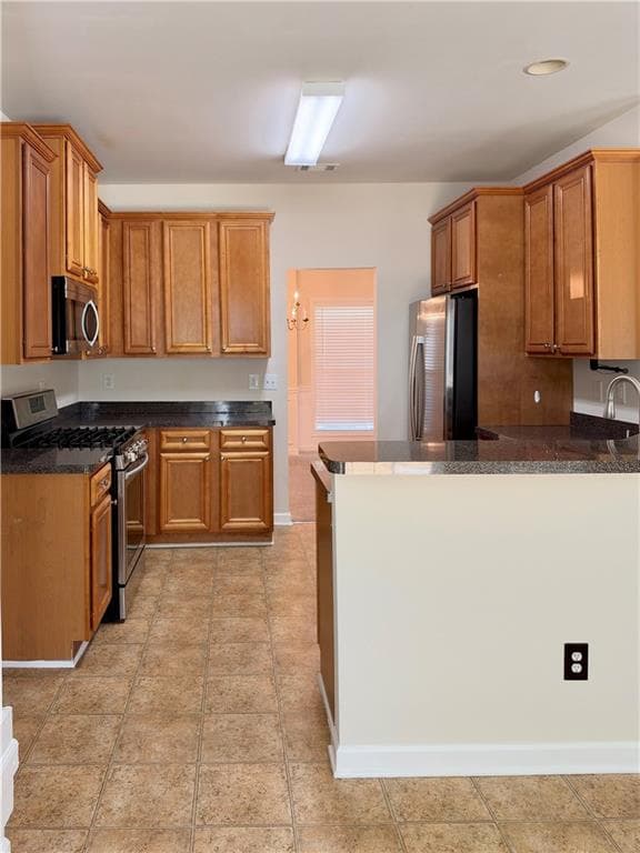 4 bedroom, 3 bathroom, 2,410 sq ft single family residence for rent at 165 Clairidge Circle, Hiram, GA 30141 for $2,400 a month — photo 8