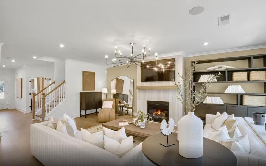 5 bedroom, 5 bathroom, 3,505 sq ft single family residence for sale at 118 North Mountain Brooke Drive, Ball Ground, GA 30107 — photo 6