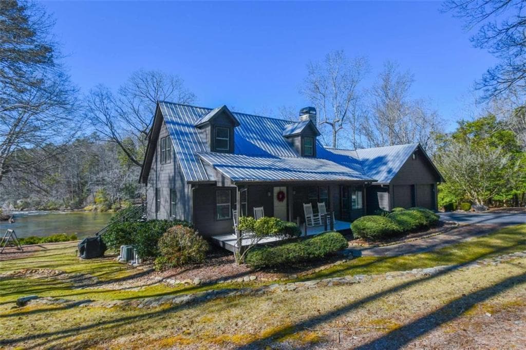 4 bedroom, 3 bathroom, 3,269 sq ft single family residence for sale at 1207 Old River Road, Cornelia, GA 30531