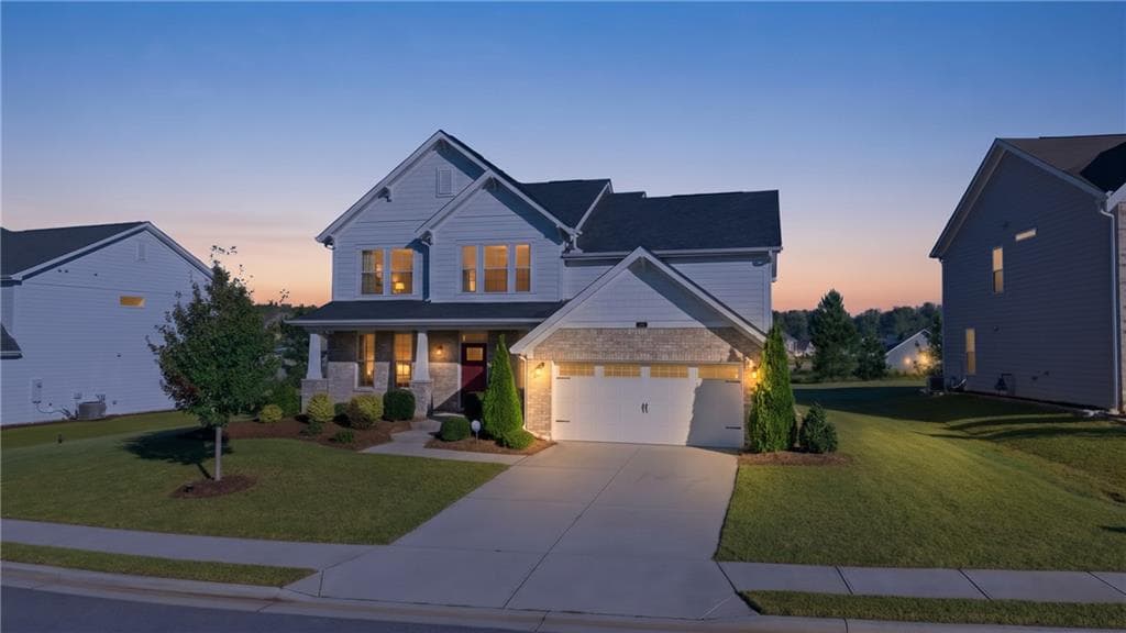 4 bedroom, 3 bathroom, 2,769 sq ft single family residence for sale at 31 Candlewood Lane, Hoschton, GA 30548 — photo 2