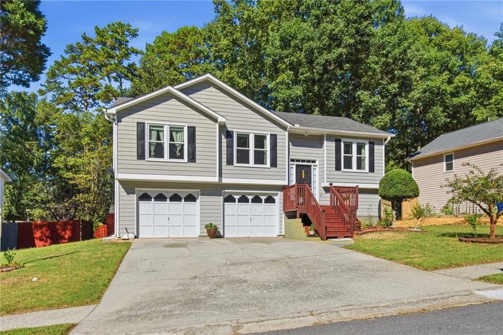3 bedroom, 2 bathroom, 1,682 sq ft single family residence for sale at 480 Saddle Shoals Drive, Lawrenceville, GA 30046 — photo 3