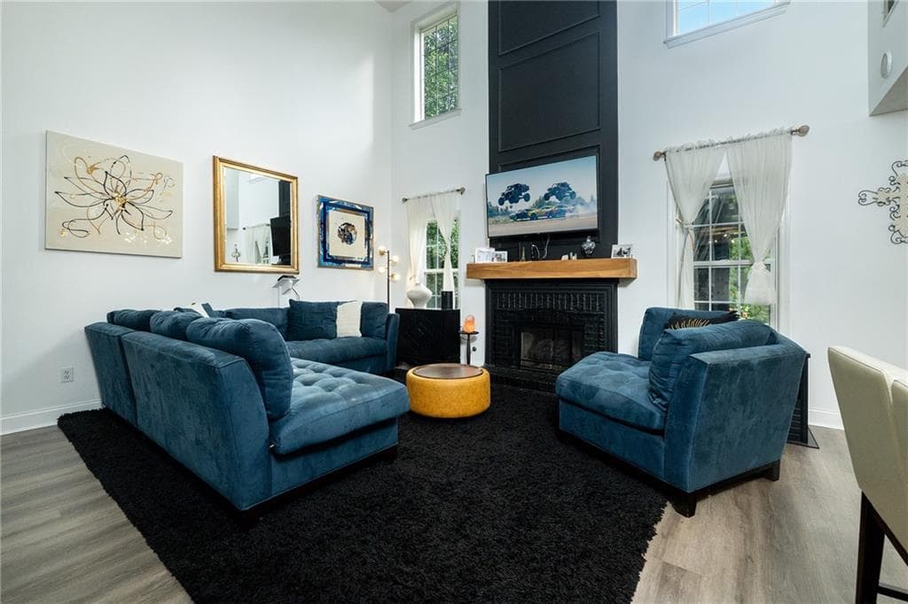 3 bedroom, 3 bathroom, 2,100 sq ft single family residence for sale at 1180 Overland Crossing, Alpharetta, GA 30004 — photo 4