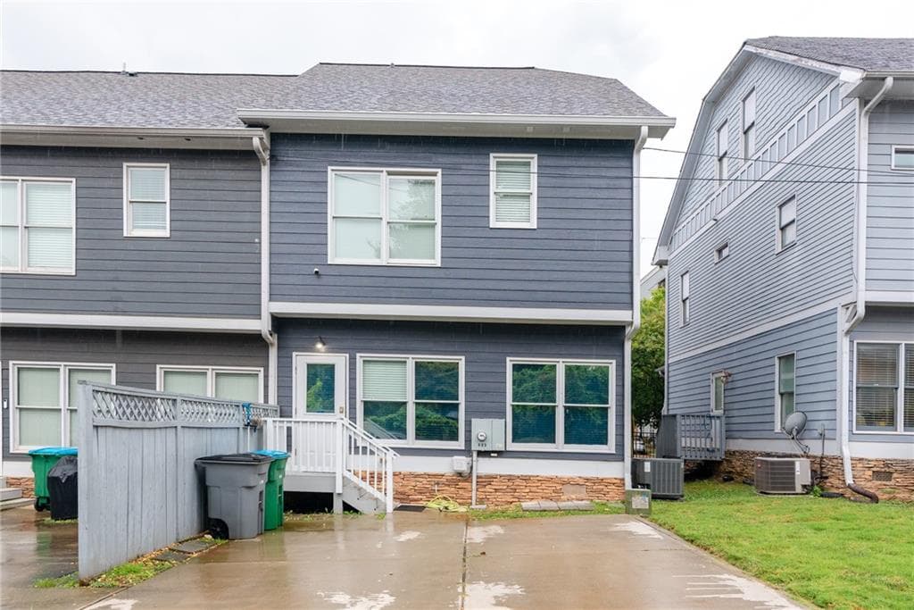 3 bedroom, 3 bathroom, 1,556 sq ft townhouse for rent at 623 Chestnut Street, Hapeville, GA 30354 for $2,400 a month — photo 6