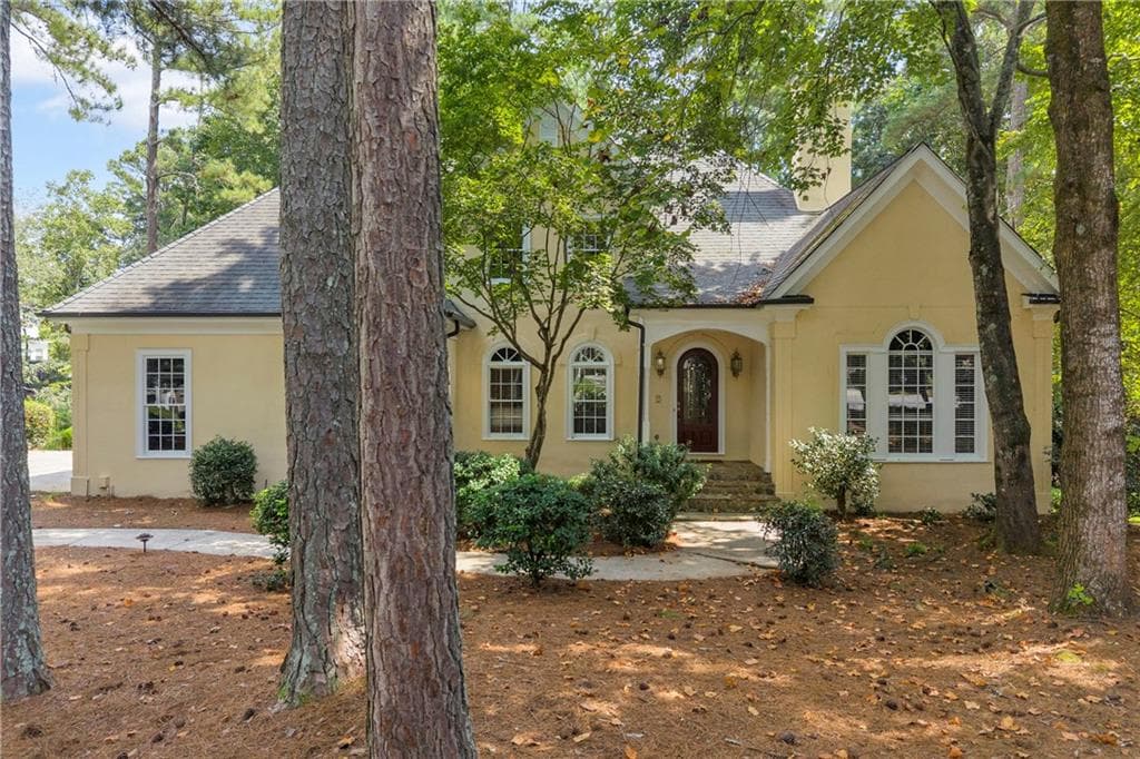 6 bedroom, 6 bathroom, 3,341 sq ft single family residence for sale at 1070 Abingdon Lane, Johns Creek, GA 30022