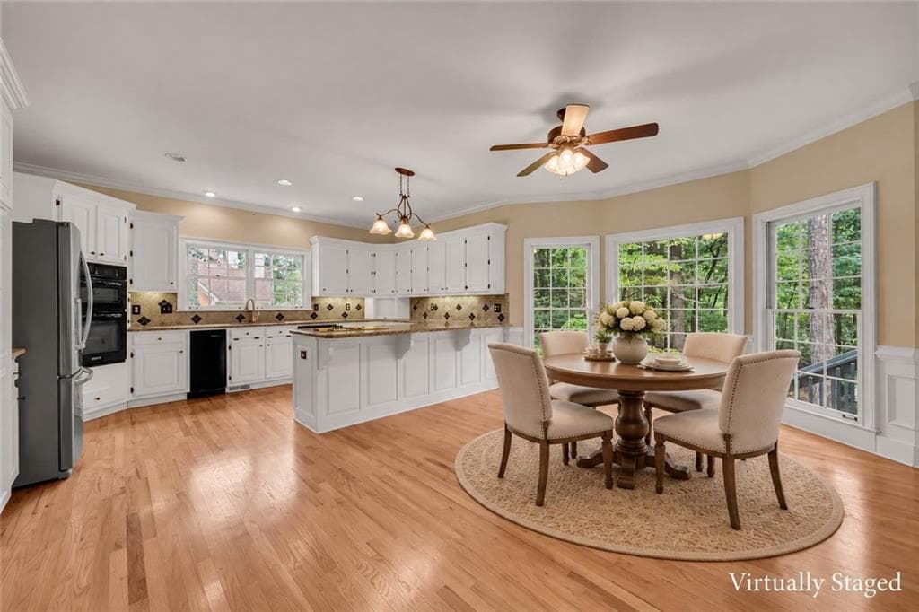 6 bedroom, 6 bathroom, 3,341 sq ft single family residence for sale at 1070 Abingdon Lane, Johns Creek, GA 30022 — photo 5