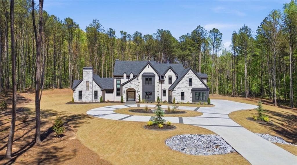 6 bedroom, 5 bathroom, 7,125 sq ft single family residence for sale at 1315 Sandy Creek Road, Tyrone, GA 30290 — photo 4