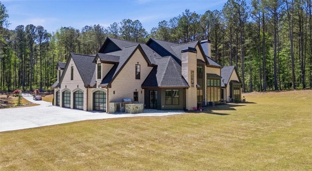 6 bedroom, 5 bathroom, 7,125 sq ft single family residence for sale at 1315 Sandy Creek Road, Tyrone, GA 30290 — photo 9