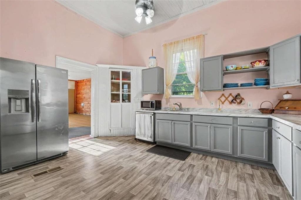 2 bedroom, 2 bathroom, 2,116 sq ft single family residence for sale at 95 Hood Street, Commerce, GA 30529 — photo 9