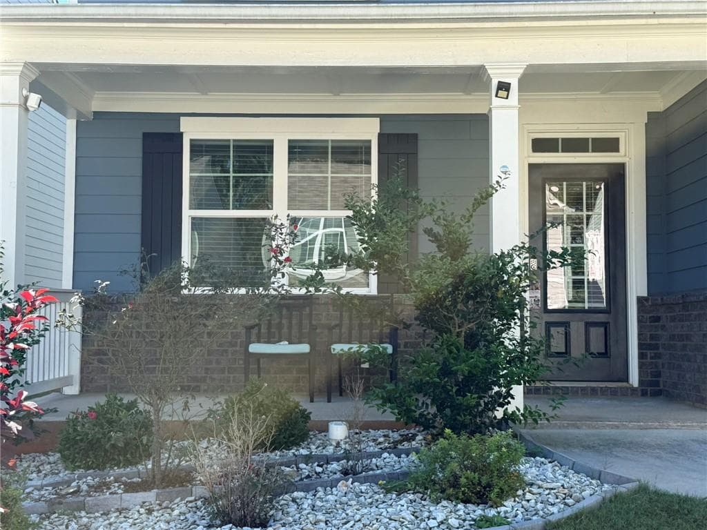 5 bedroom, 3 bathroom, 2,822 sq ft single family residence for rent at 297 Barnwood Lane, Dawsonville, GA 30534 for $2,575 a month — photo 3