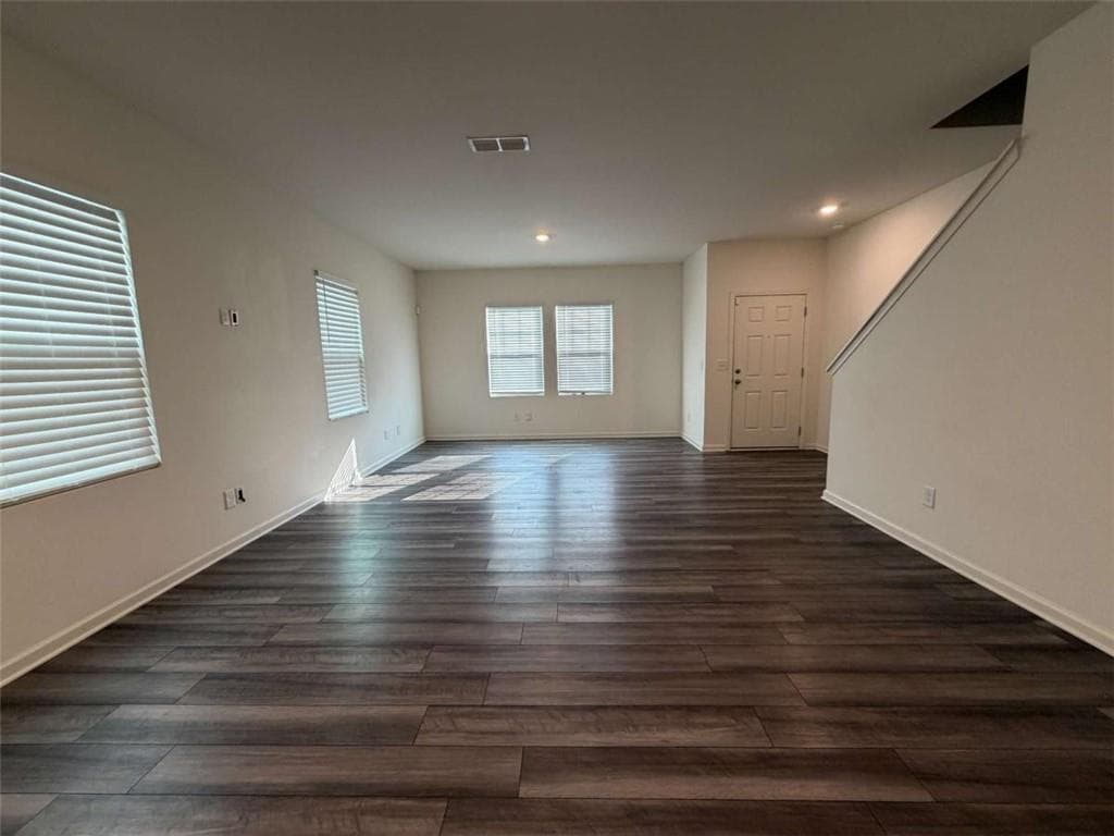 3 bedroom, 3 bathroom, 1,594 sq ft townhouse for rent at 2692 Toucan Way, Atlanta, GA 30331 for $2,200 a month — photo 3