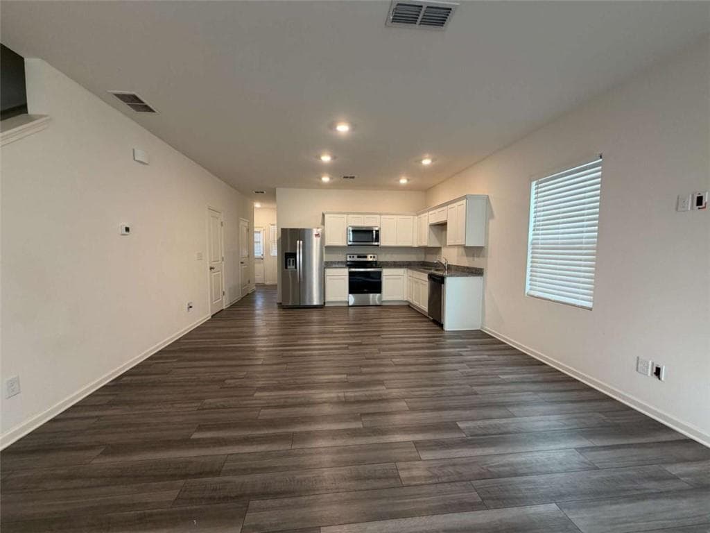 3 bedroom, 3 bathroom, 1,594 sq ft townhouse for rent at 2692 Toucan Way, Atlanta, GA 30331 for $2,200 a month — photo 7