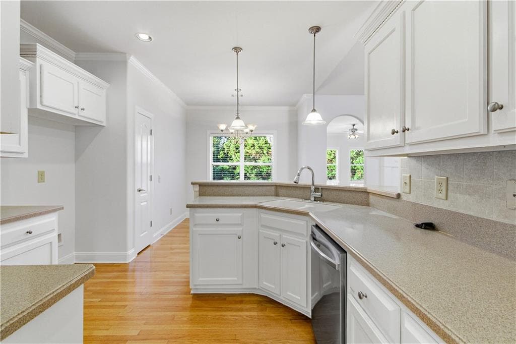3 bedroom, 3 bathroom, 4,000 sq ft single family residence for sale at 807 Caleb Drive, Winder, GA 30680 — photo 2
