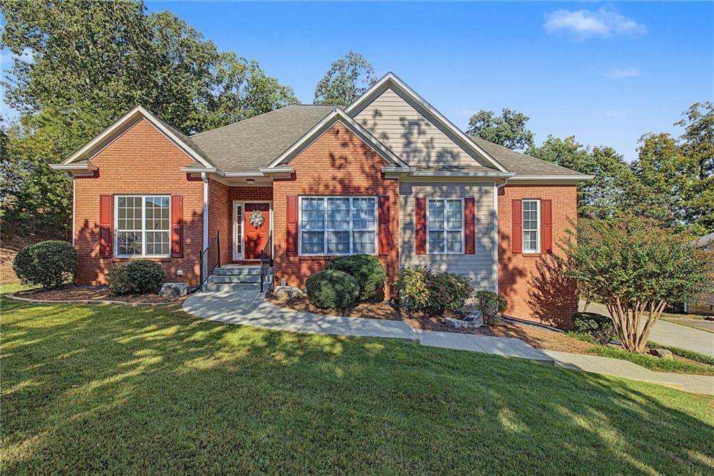 3 bedroom, 2 bathroom, 1,810 sq ft single family residence for sale at 1705 Habersham Marina Road, Cumming, GA 30041