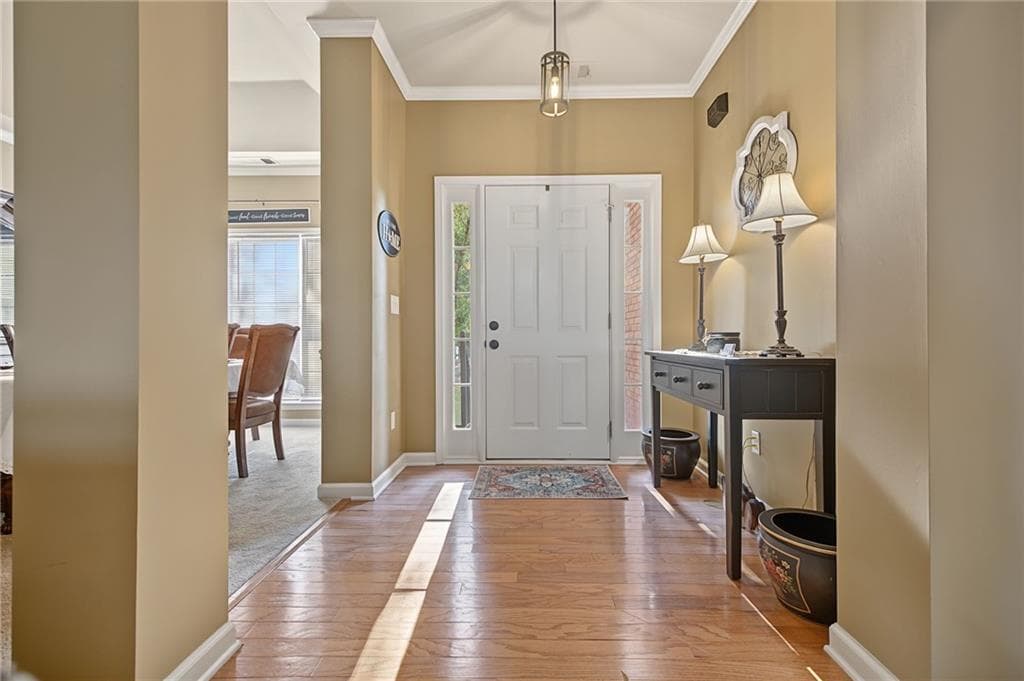 3 bedroom, 2 bathroom, 1,810 sq ft single family residence for sale at 1705 Habersham Marina Road, Cumming, GA 30041 — photo 10