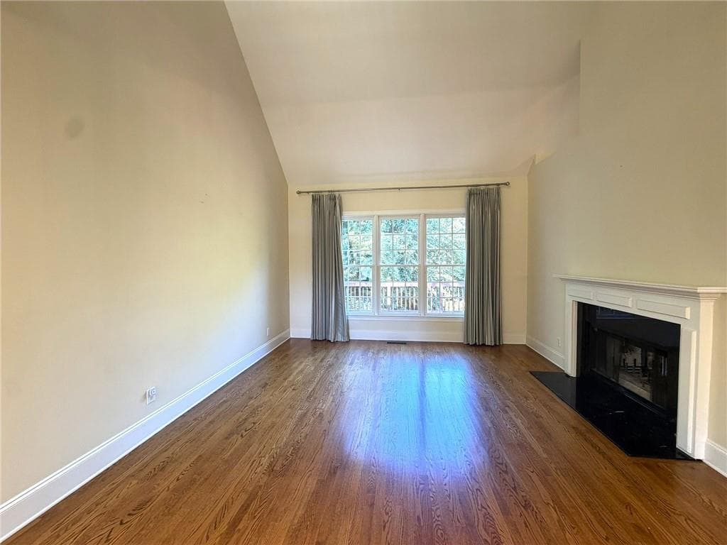 4 bedroom, 5 bathroom, 5,006 sq ft single family residence for rent at 6675 Olde Atlanta Parkway, Suwanee, GA 30024 for $5,000 a month — photo 10
