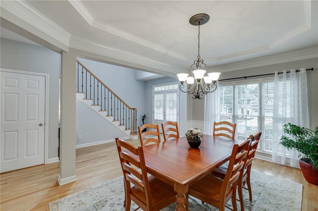 5 bedroom, 4 bathroom, 4,987 sq ft single family residence under contract at 982 Spring Park Lane, Suwanee, GA 30024 — photo 5