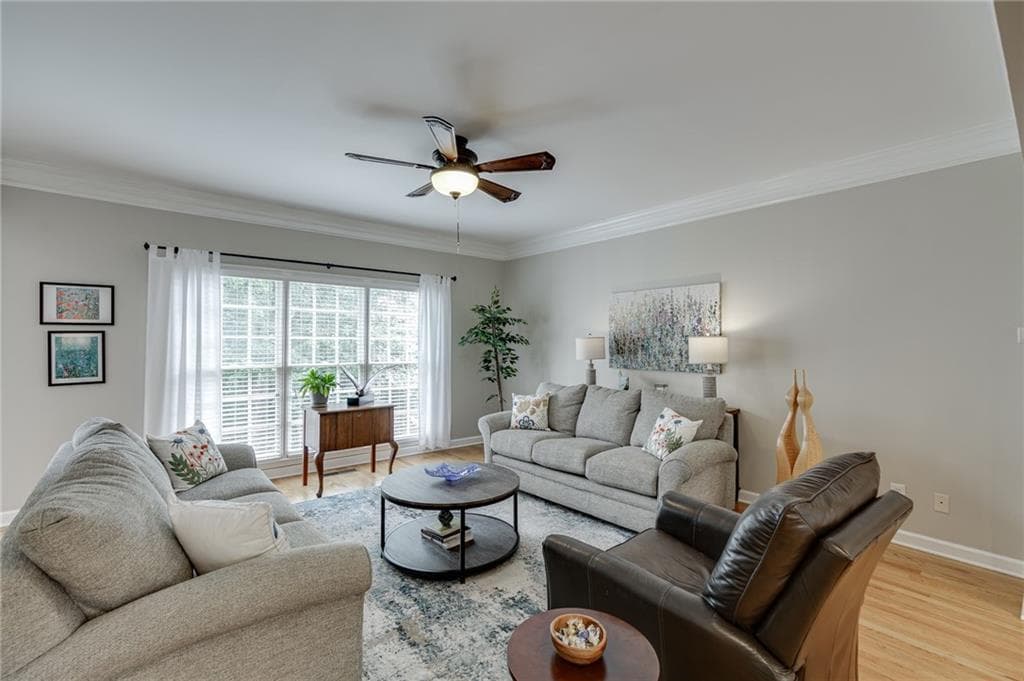 5 bedroom, 4 bathroom, 4,987 sq ft single family residence under contract at 982 Spring Park Lane, Suwanee, GA 30024 — photo 6