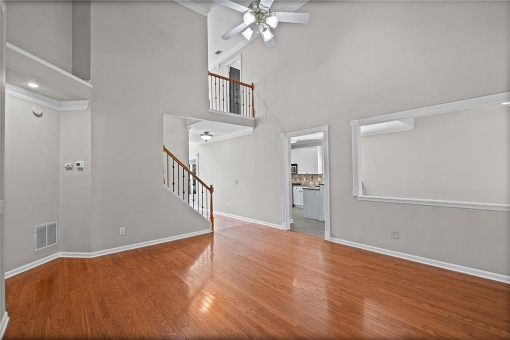 4 bedroom, 4 bathroom, 2,930 sq ft single family residence for sale at 310 Vickery Circle, Roswell, GA 30075 — photo 4