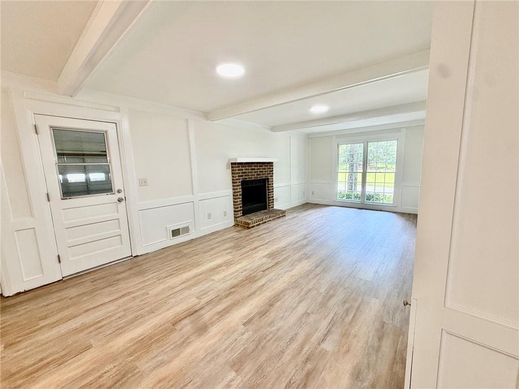 4 bedroom, 3 bathroom, 2,222 sq ft single family residence for sale at 5264 Golfcrest Circle, Stone Mountain, GA 30088 — photo 3