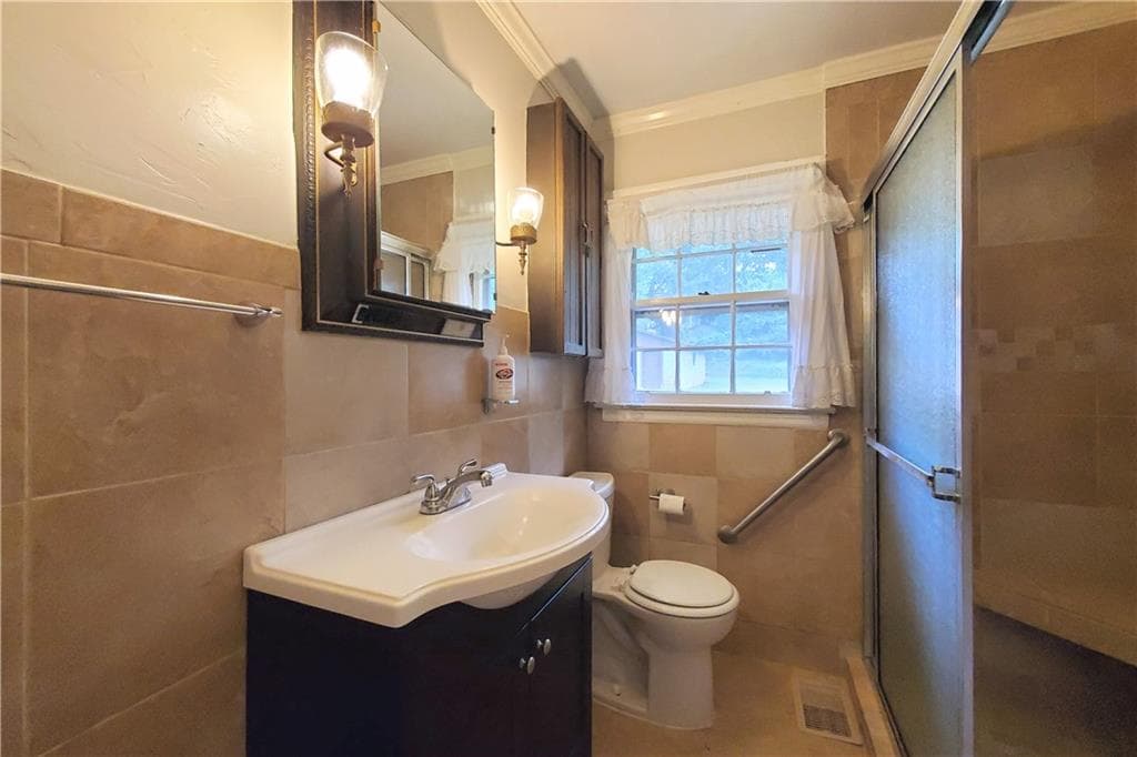 2 bedroom, 1 bathroom, 1,095 sq ft single family residence for sale at 1330 Belmont Avenue, Smyrna, GA 30080 — photo 10