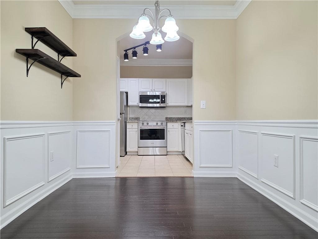 2 bedroom, 2 bathroom, 1,168 sq ft condominium for sale at 1850 Cotillion Drive 3221, Dunwoody, GA 30338 — photo 6