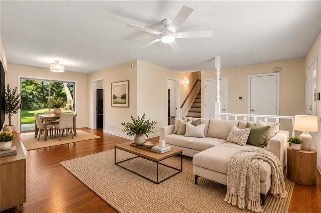 4 bedroom, 2 bathroom, 1,649 sq ft single family residence for sale at 1655 Mohawk Place, Smyrna, GA 30080 — photo 2
