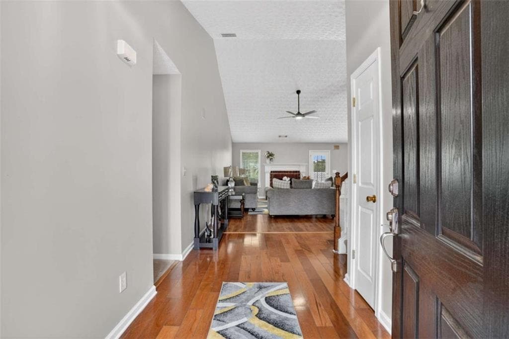 4 bedroom, 2 bathroom, 2,428 sq ft single family residence for rent at 2270 Taylor Pointe Way, Dacula, GA 30019 for $2,149 a month — photo 5