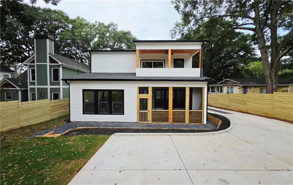 4 bedroom, 5 bathroom, 4,140 sq ft single family residence for sale at 205 Murray Hill Avenue, Atlanta, GA 30317 — photo 6